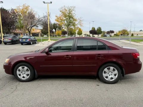 More photos of 2008 Hyundai Sonata GLS at Twin Falls Cars Sales and Rentals, ID