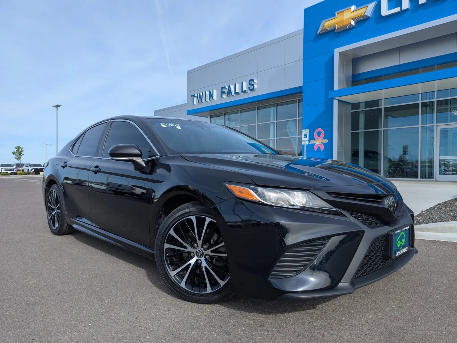 Black 2020 Toyota Camry SE for sale in Twin Falls, ID