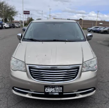 Another view of 2014 Chrysler Town & Country Touring-L for sale in Twin Falls, ID at Twin Falls Cars Sales and Rentals