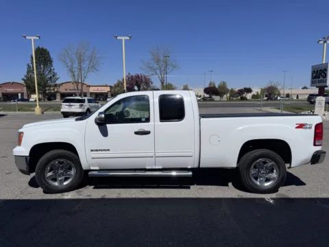 More photos of 2011 GMC Sierra 1500 SLE at Twin Falls Cars Sales and Rentals, ID