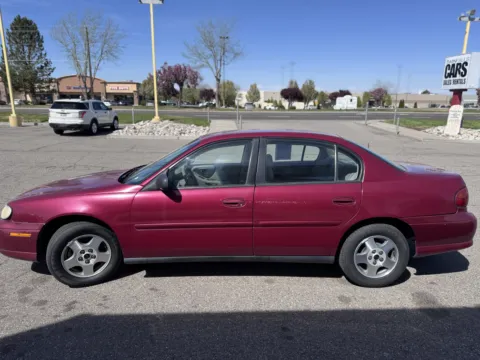 More photos of 2005 Chevrolet Classic at Twin Falls Cars Sales and Rentals, ID