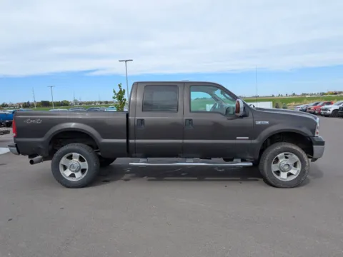 More photos of 2007 Ford Super Duty F-350 SRW Lariat at Twin Falls Cars Sales and Rentals, ID