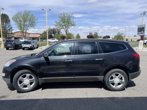 More photos of 2011 Chevrolet Traverse LT w/2LT at Twin Falls Cars Sales and Rentals, ID