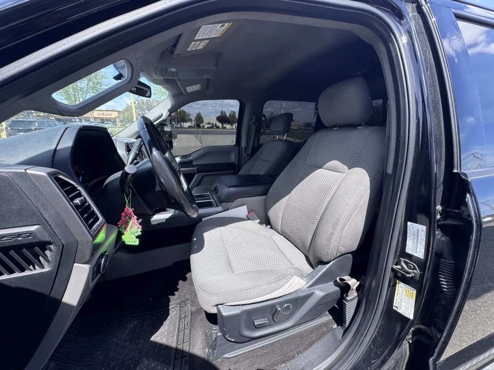 2016 Ford F-150 XLT - Photo 13
