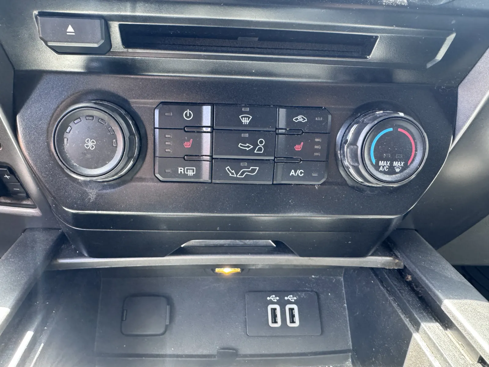 2016 Ford F-150 XLT - Photo 26