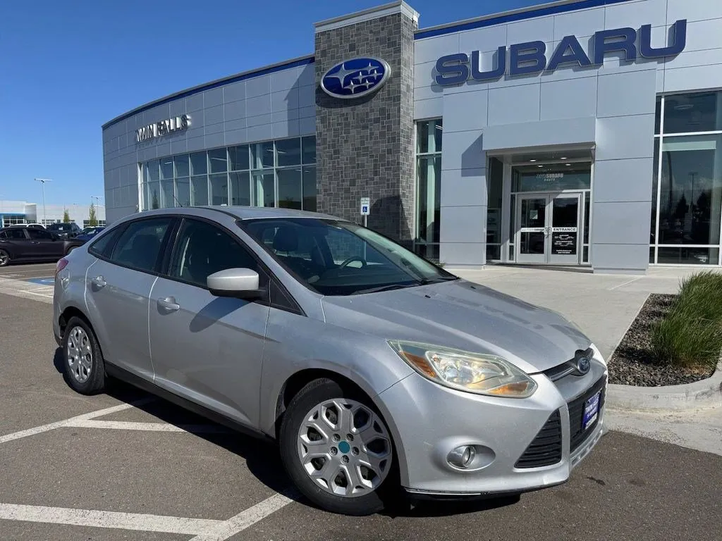 2012 Ford Focus Sedan SE's photo