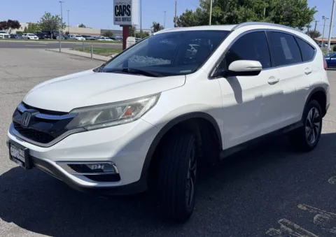 More photos of 2015 Honda CR-V Touring at Twin Falls Cars Sales and Rentals, ID
