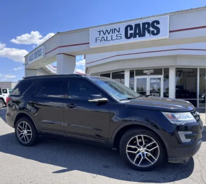 Photos of 2017 Ford Explorer XLT for sale in Twin Falls, ID at Twin Falls Cars Sales and Rentals