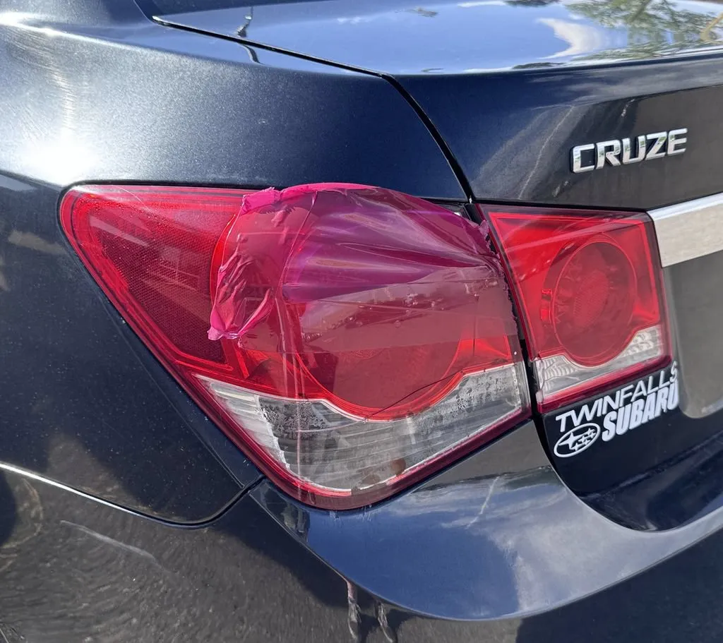 2011 Chevrolet Cruze 2LT - Photo 33