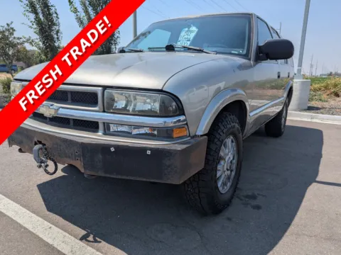 Gray 2001 GMC Jimmy SLT for sale in Twin Falls, ID