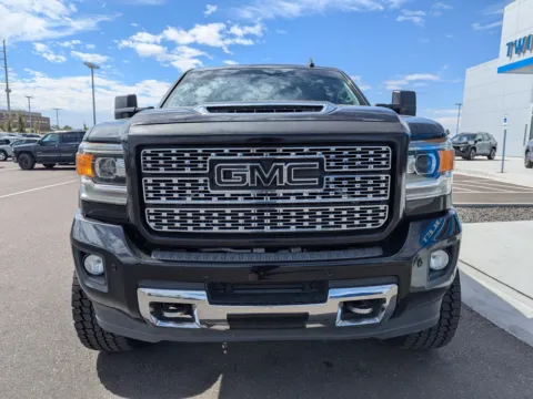 More photos of 2019 GMC Sierra 2500 HD Denali at Twin Falls Cars Sales and Rentals, ID