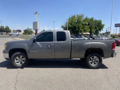 More photos of 2008 GMC Sierra 1500 SLT at Twin Falls Cars Sales and Rentals, ID
