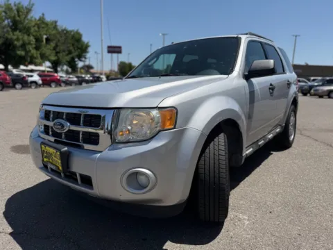 More photos of 2009 Ford Escape XLT at Twin Falls Cars Sales and Rentals, ID