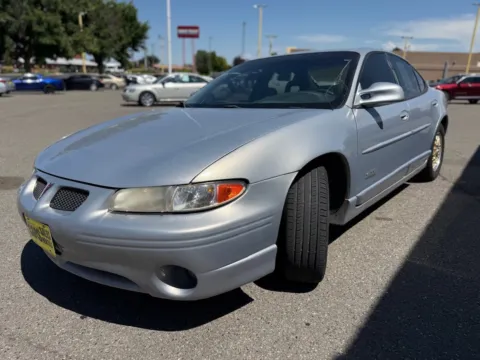 More photos of 2003 Pontiac Montana w/1SE Pkg at Twin Falls Cars Sales and Rentals, ID