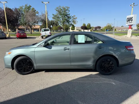 More photos of 2010 Toyota Camry LE at Twin Falls Cars Sales and Rentals, ID