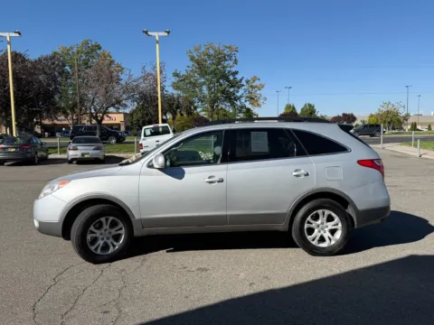 More photos of 2011 Hyundai Veracruz GLS at Twin Falls Cars Sales and Rentals, ID