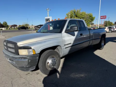 More photos of 1998 Dodge Ram 3500 Laramie SLT at Twin Falls Cars Sales and Rentals, ID