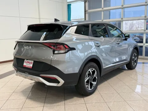 More photos of 2024 Kia Sportage LX at Clemons Mitsubishi, NE