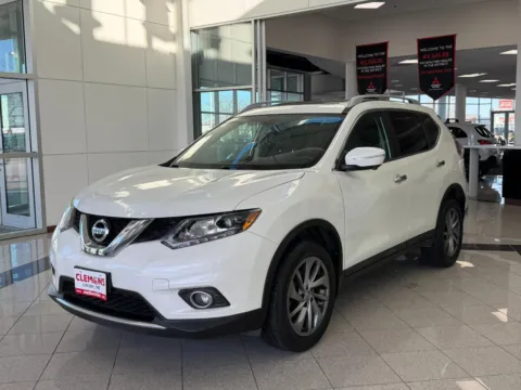 White 2015 Nissan Rogue SL for sale in Lincoln, NE