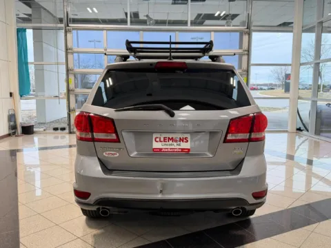 More photos of 2017 Dodge Journey SXT at Clemons Mitsubishi, NE