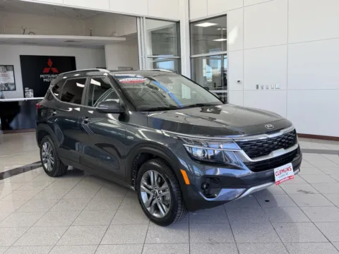 Photos of 2021 Kia Seltos S for sale in Lincoln, NE at Clemons Mitsubishi