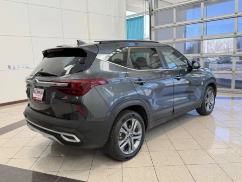 More photos of 2021 Kia Seltos S at Clemons Mitsubishi, NE
