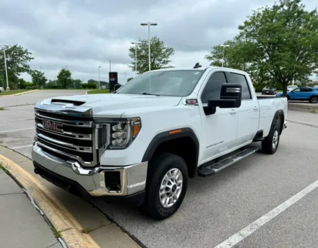 White 2023 GMC Sierra 2500HD SLE for sale in Lincoln, NE