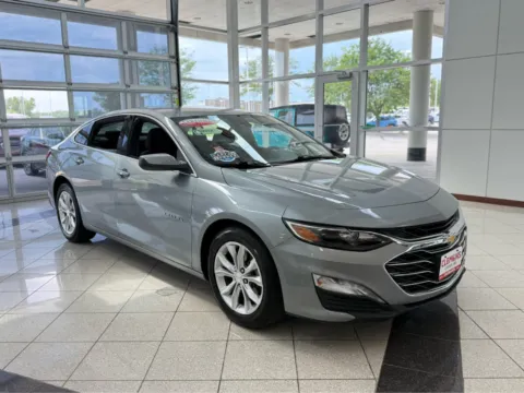 Photos of 2023 Chevrolet Malibu LT for sale in Lincoln, NE at Clemons Mitsubishi