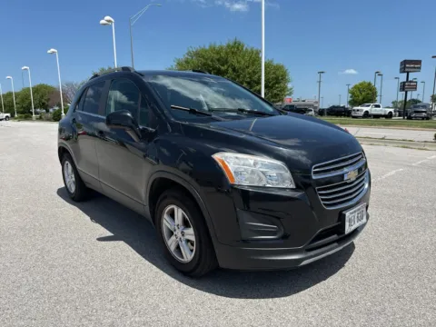 Photos of 2015 Chevrolet Trax LT for sale in Lincoln, NE at Clemons Mitsubishi
