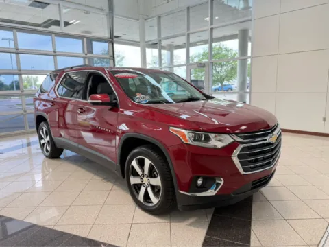 Photos of 2020 Chevrolet Traverse LT Leather for sale in Lincoln, NE at Clemons Mitsubishi