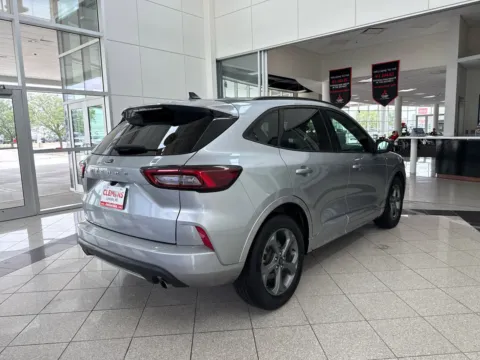 More photos of 2023 Ford Escape ST-Line at Clemons Mitsubishi, NE