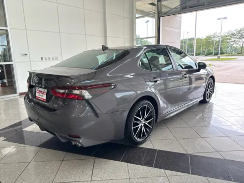 More photos of 2023 Toyota Camry SE at Clemons Mitsubishi, NE