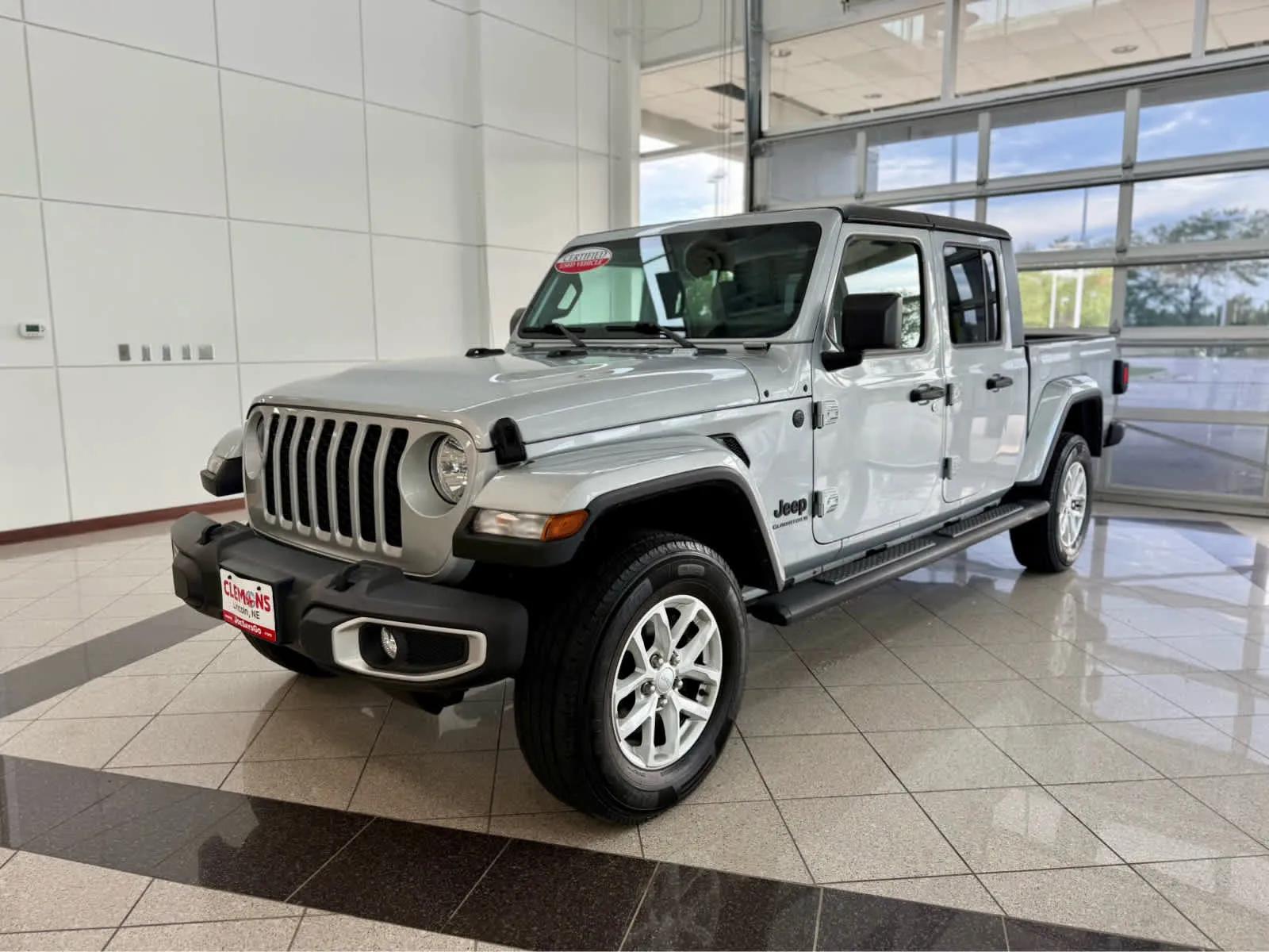 Silver 2023 Jeep Gladiator Sport S for sale in Lincoln, NE