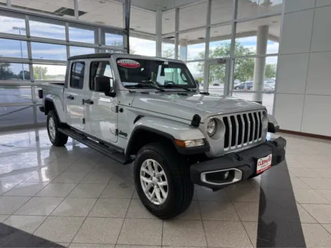 Photos of 2023 Jeep Gladiator Sport S for sale in Lincoln, NE at Clemons Mitsubishi