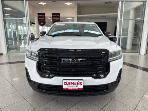 Photos of 2022 GMC Acadia SLT for sale in Lincoln, NE at Clemons Mitsubishi