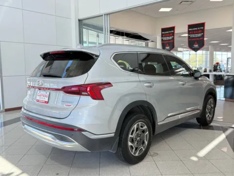 More photos of 2021 Hyundai Santa Fe Hybrid Blue at Clemons Mitsubishi, NE