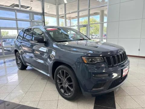 Photos of 2021 Jeep Grand Cherokee High Altitude for sale in Lincoln, NE at Clemons Mitsubishi