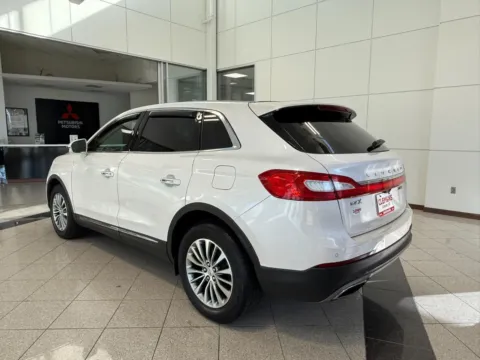 Another view of 2016 Lincoln MKX Select for sale in Lincoln, NE at Clemons Mitsubishi