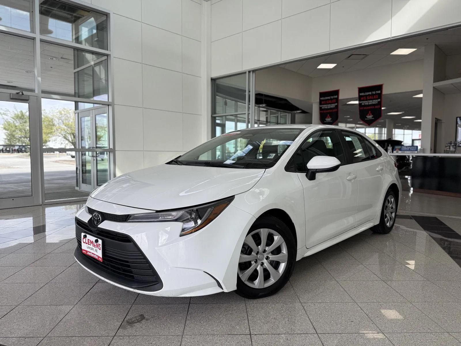 White 2023 Toyota Corolla LE for sale in Lincoln, NE
