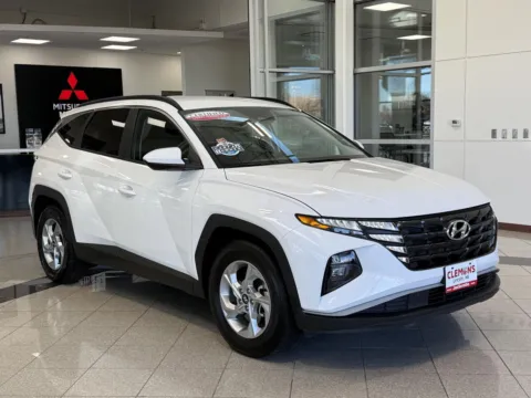 Photos of 2024 Hyundai Tucson SEL for sale in Lincoln, NE at Clemons Mitsubishi