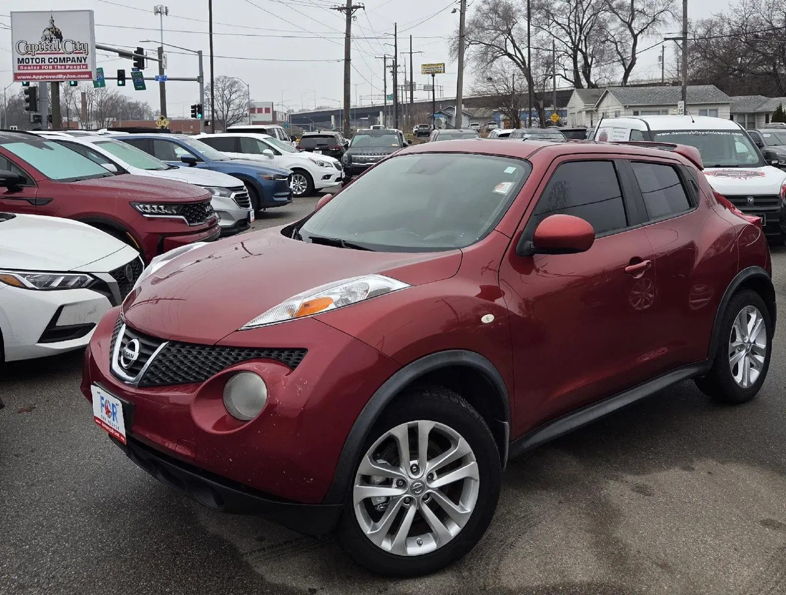 2013 Nissan JUKE SV's photo