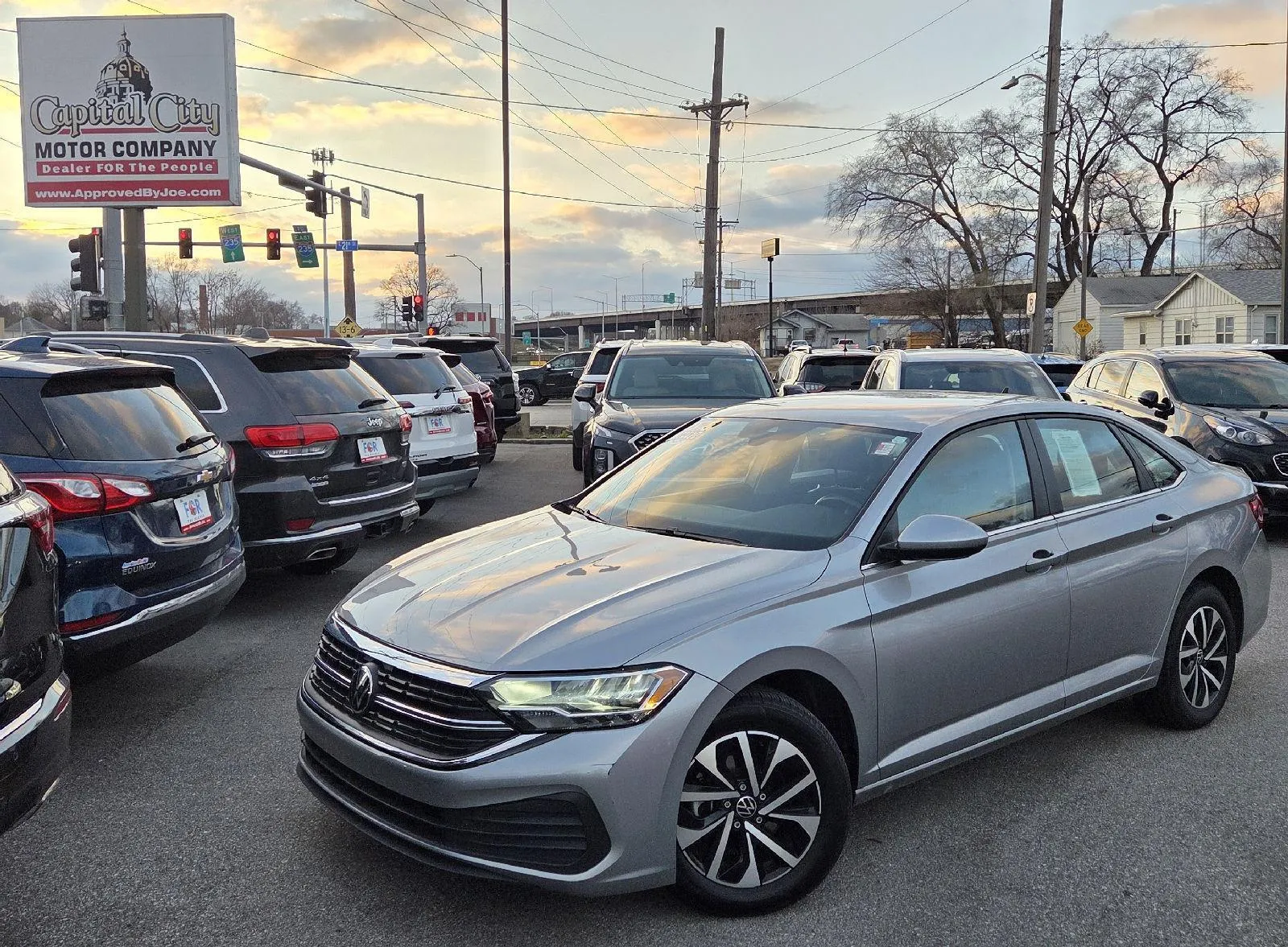 2024 Volkswagen Jetta S's photo