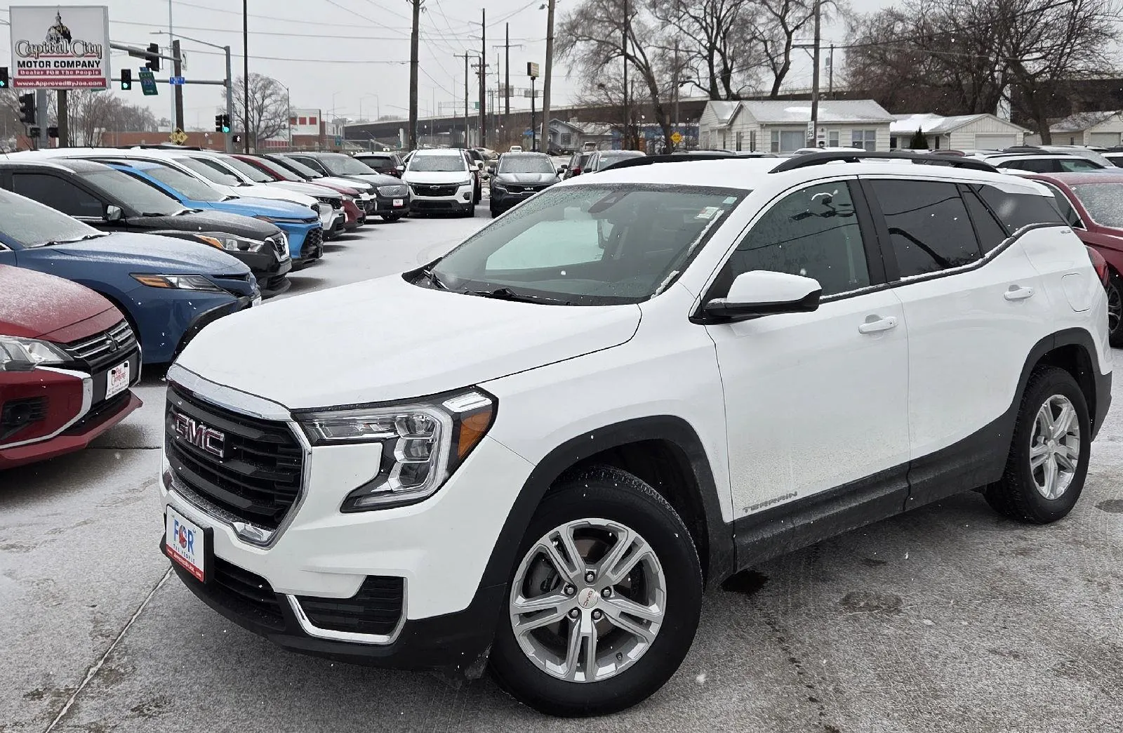 2022 GMC Terrain SLE's photo