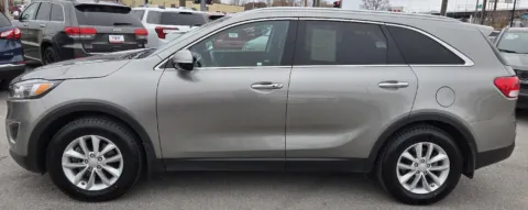 More photos of 2017 Kia Sorento LX at Capital City Motor Company, IA