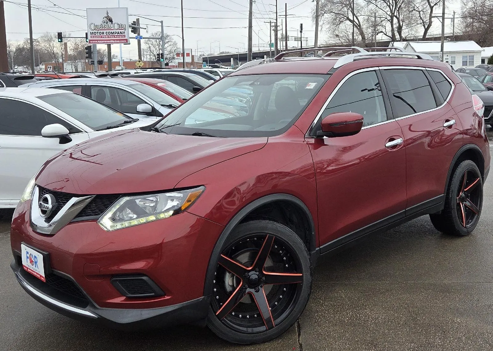 2016 Nissan Rogue S's photo
