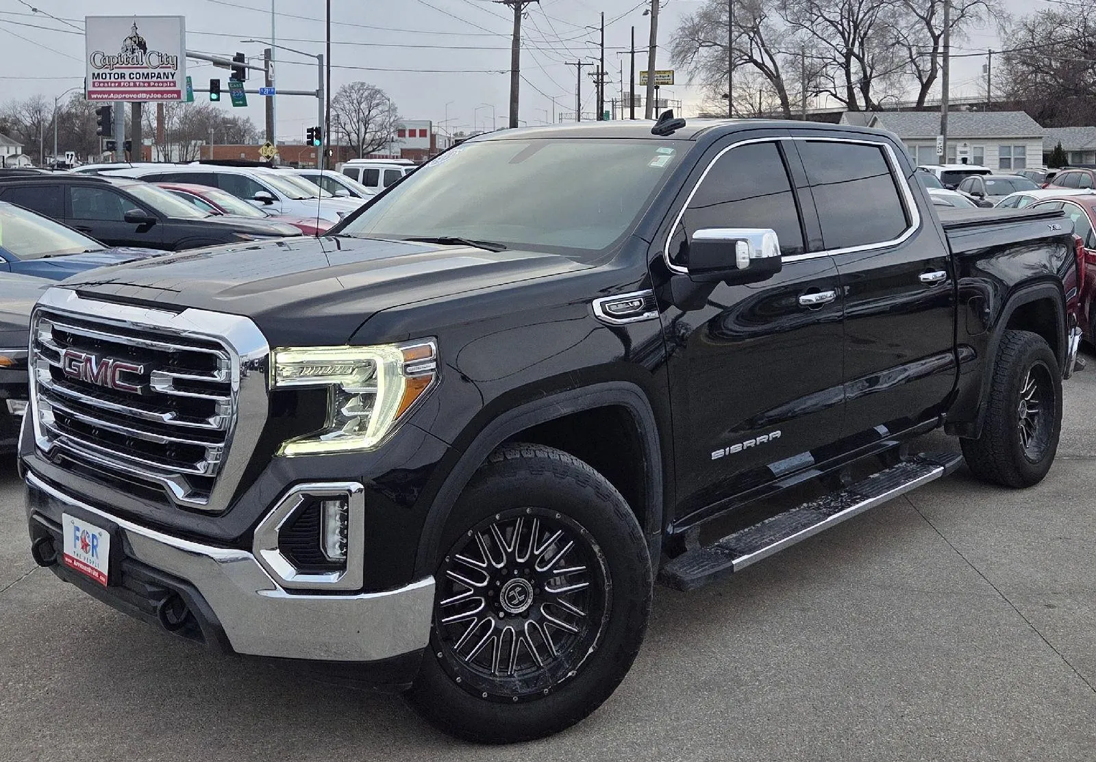 2021 GMC Sierra 1500 SLT's photo