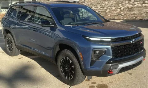 Photos of 2025 Chevrolet Traverse AWD Z71 for sale in Des Moines, IA at Capital City Motor Company