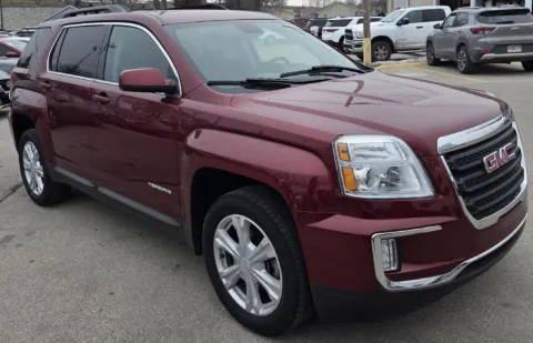 Photos of 2017 GMC Terrain SLE for sale in Des Moines, IA at Capital City Motor Company