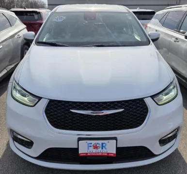 Another view of 2023 Chrysler Pacifica Hybrid Touring L for sale in Des Moines, IA at Capital City Motor Company