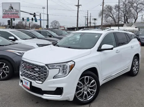 White 2023 GMC Terrain Denali for sale in Des Moines, IA